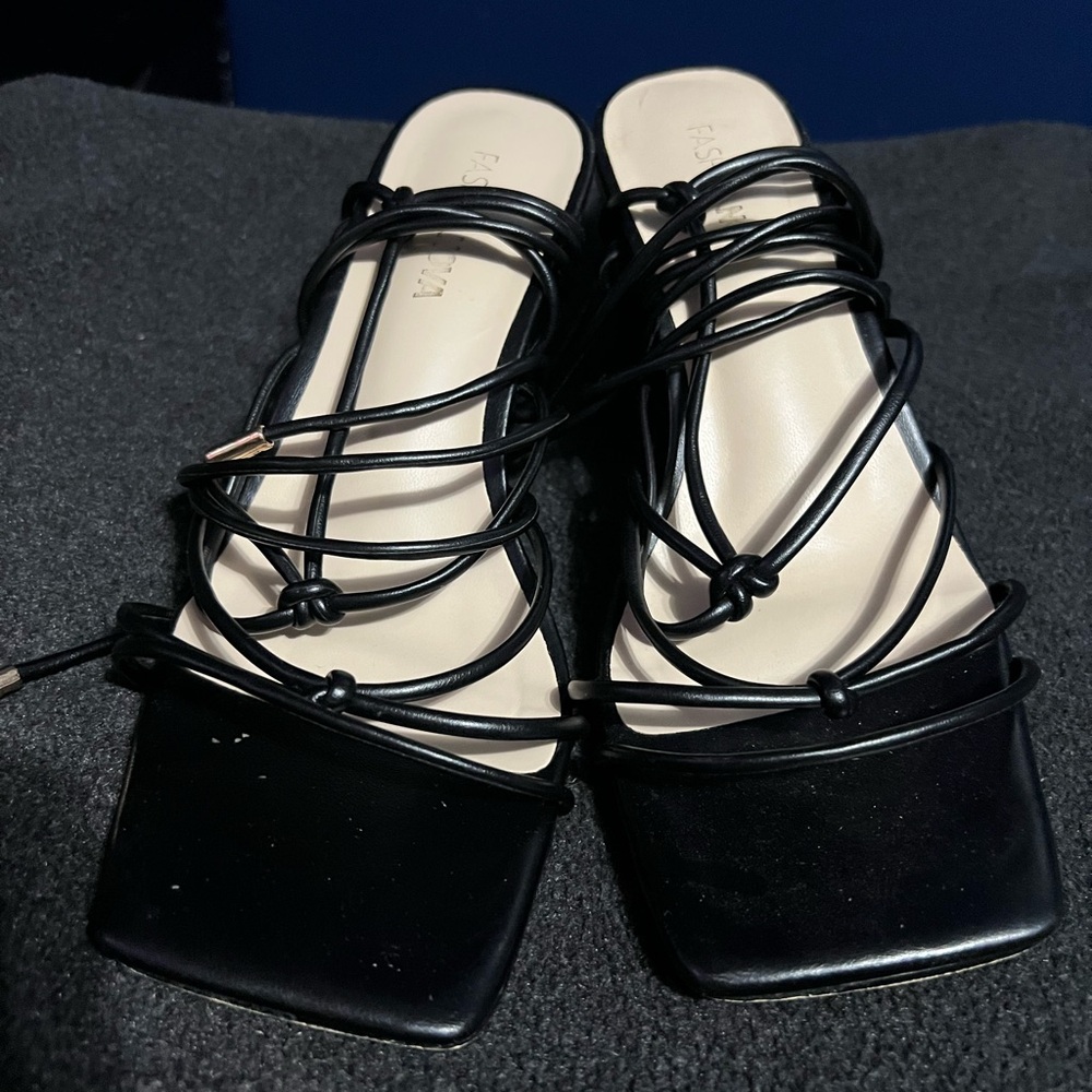 Black Strappy Women's Shoes